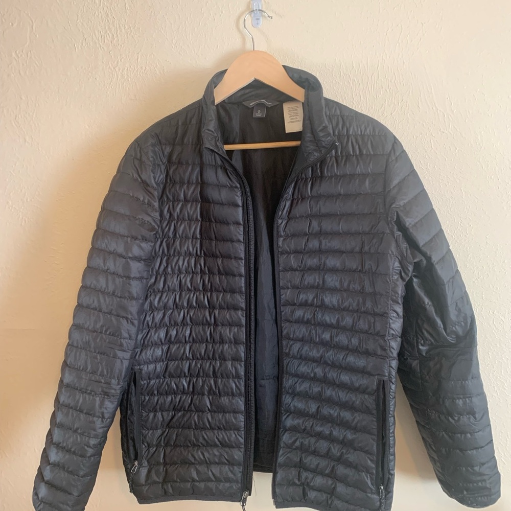 Eddie Bauer Men's Black Puffer Jacket